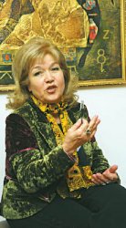 Нэлли БУБЕ: В прошлой жизни я была казашкой