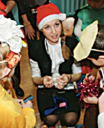 И много-много радости детишкам принесли