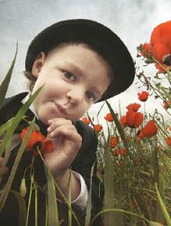 Мир повис на ниточке, мы сидим на краешке…