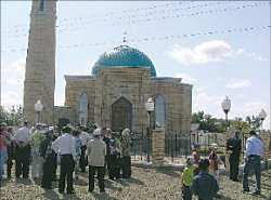 Дело есть - да не про их честь