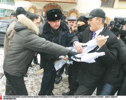 Плакатом - по КУАТам!