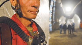 До отправленья поезда осталось 10 лет