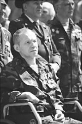 За родину, за статус!