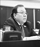 Сенат просит бензина