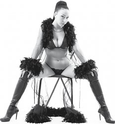 Танцевать - за деньги, а жить - по любви