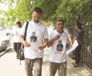 Истцы веселою толпой…