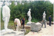 Неча на зеркало русской революции пенять...