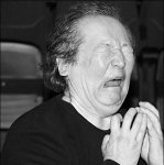 Нас называют придурками