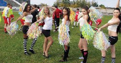 Красота спасёт… футбол!