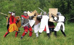 Не коротка кольчужка?