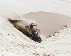 Куда Дакар телят не гонял