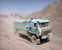 Куда Дакар телят не гонял