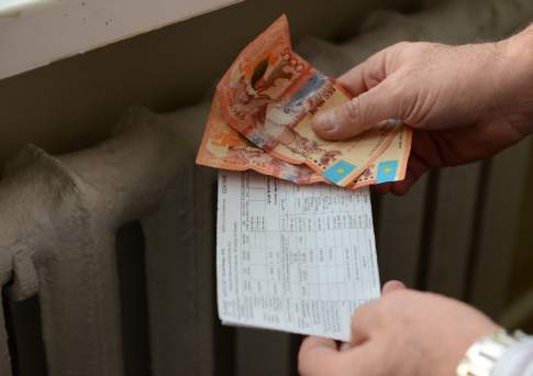 Сниженные с 1 января тарифы казахстанцы увидят в квитанциях в феврале – МНЭ