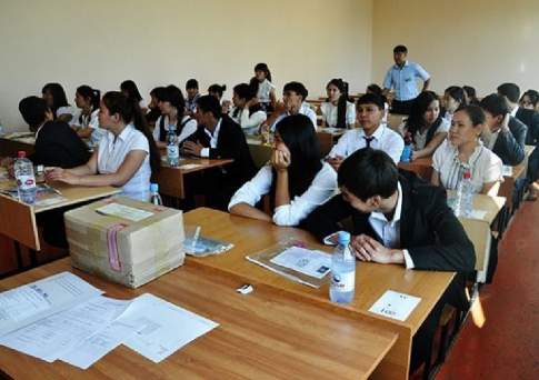 Более 30 выпускников нарушили правила сдачи ЕНТ