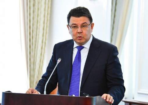 Казахстан готов сокращать добычу нефти в рамках ОПЕК+ - Бозумбаев