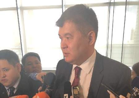 Биртанов намерен вылететь в Алматы, чтобы лично проверить ситуацию с менингококковой инфекцией