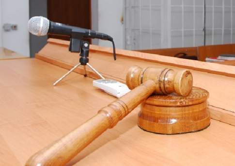 До 2 лет лишения свободы сократили срок экс-начальнику СИЗО в Алматы, где была изнасилована заключенная