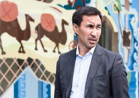 Дело главы «КазСтройСтекла» Муратхана Токмади поступило в суд Жамбылской области