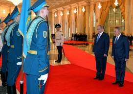 Премьер-министр Израиля предложил Казахстану сотрудничество в сферах безопасности и новых технологий