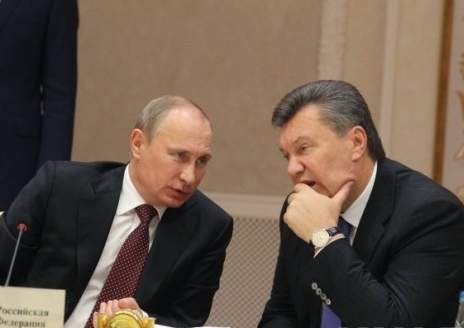 Янукович попросил Путина ввести российские войска на Украину