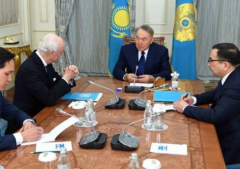 Сирийский вопрос можно решить только мирным путем, считает Назарбаев