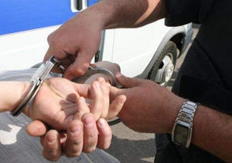 В Алматы задержаны участники нападения на клиента банка