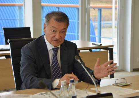 Даниал Ахметов остается в должности акима ВКО еще на пять лет
