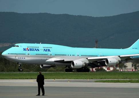 Авиакомпания Korean Air намерена применять электрошокеры для усмирения буйных пассажиров