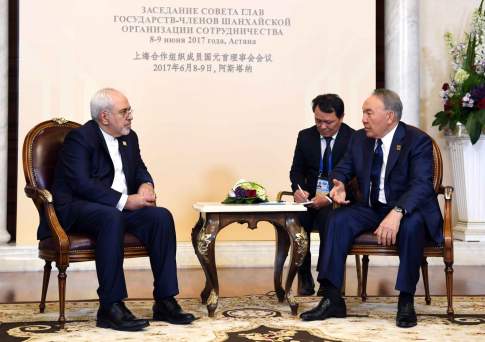 Глава государства провел встречу с замглавой МИД Ирана