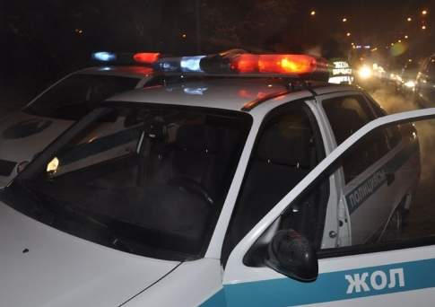 Дорожного полицейского в Кокшетау уволили за нецензурную брань (ВИДЕО)