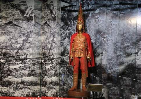 До 12 тыс. человек ежедневно посещают казахстанскую выставку в китайском Сиане