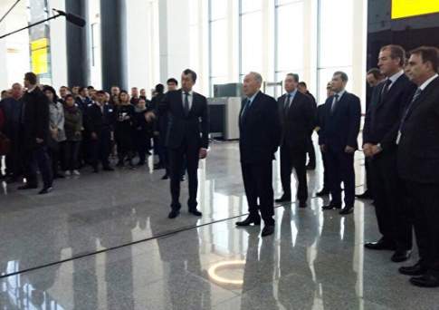 Нурсултан Назарбаев посетил новый терминал аэропорта Астаны