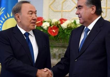 Назарбаев вместе с другими главами СНГ участвовал в Таджикистане в Вечере дружбы