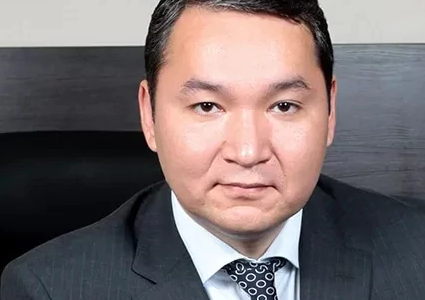 Призывавший коллег «крутить больных» экс-главврач Аманов получил новое назначение в одном из научных центров Алматы