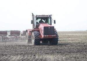 В Костанайской области из-за осадков приостановлена посевная кампания