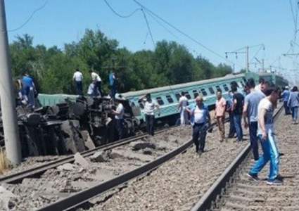 Расследование дела о крушении пассажирского поезда в Шу завершено - прокуратура