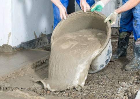 Тело убитого мужчины нашли замурованным в бетонный пол в Алматинской области