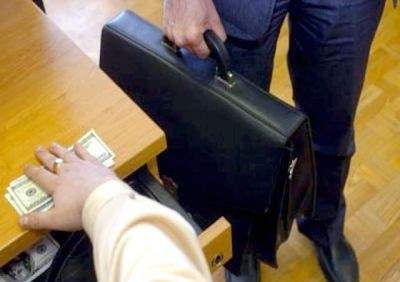 В Павлодарской области чиновник оштрафован за взятку на сумму более 2 млн тенге