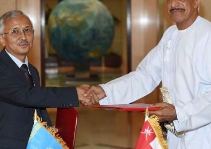 Казахстан и Оман подписали соглашение о взаимном освобождении от визовых требований