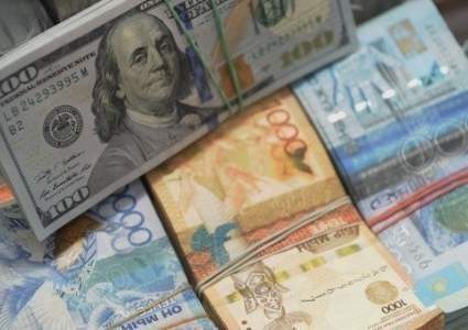 Доллар США продолжает дорожать в обменниках Астаны, Алматы и Шымкента