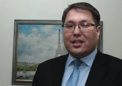 Замглавы комитета по делам гражданского общества РК Мусина приговорили за взятку к 7 годам лишения свободы