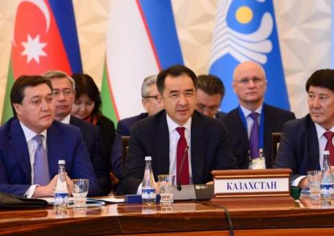 Сагинтаев назвал некорректными обвинения Кыргызстана в создании барьеров на госгранице