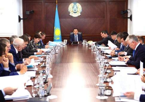Бакытжан Сагинтаев провел заседание Высшей научно-технической комиссии при Правительстве РК