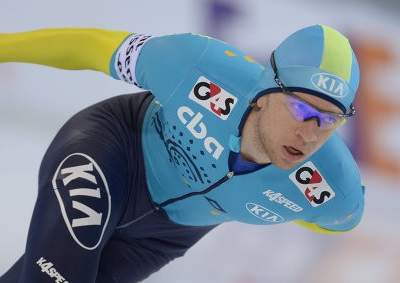 Казахстанский конькобежец Дмитрий Бабенко стал 15-й в забеге на 5000 метров