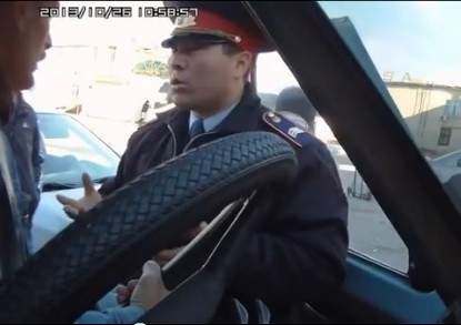 Разговор с инспектором дорожной полиции в Караганде