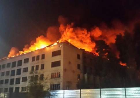 В Алматы потушен крупный пожар, эвакуированы 60 человек