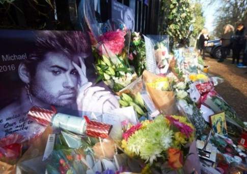 В Лондоне похоронили Джорджа Майкла