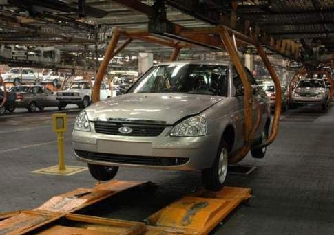 Импорт российских авто в Казахстан продолжает падать