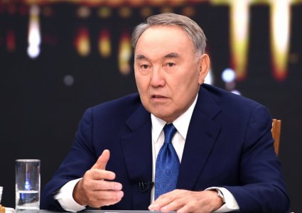 Утверждения о предоставлении США портов на Каспии для военных грузов опроверг Назарбаев