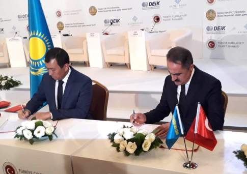 Казахстан и Турция подписали соглашение в области ж/д транспорта